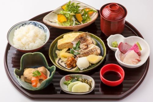 日替わり御膳　焼魚or天ぷら　※予約不可