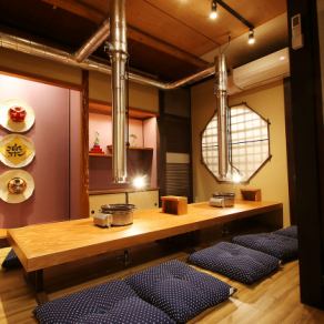 4名様、6名様、8名様、10名様でOKのお座敷個室を合計6室ご用意。