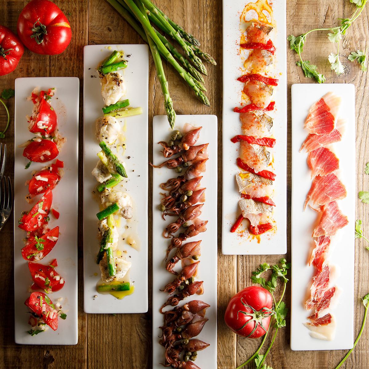 スペインの伝統料理が味わえるワイン食堂 オチェンティオチョ