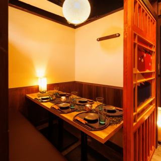 お席は広々としている為、隣も気にせず騒いだり、大事な日にも雰囲気を大切にご宴会をお楽しみ頂けます！新橋で個室居酒屋をお探しでしたら、ぜひ当店へ足をお運び下さい◇新橋 個室 居酒屋◇