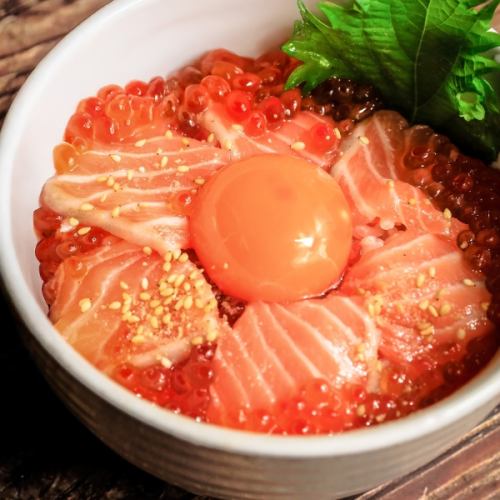 サーモン親子丼