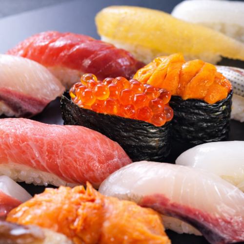 厳選した食材を寿司職人が握る本格江戸前寿司！