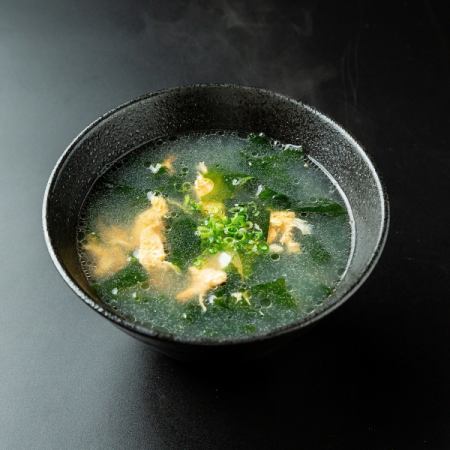 Wakame egg soup