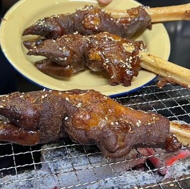 羊足の一本焼き