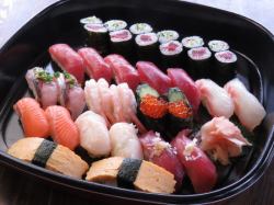 Choice Sushi Platter (Serves 3)