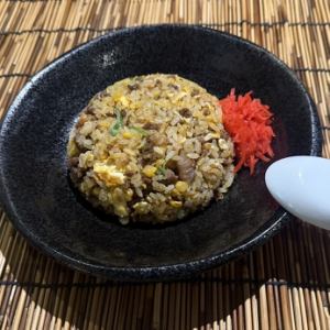 和牛ガーリックチャーハン