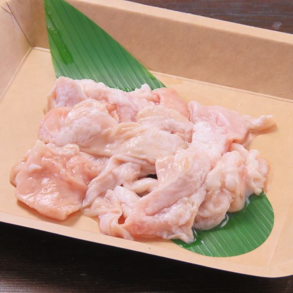 ホルモン好きにはたまらない！『豚の生シロ』　1人前580円/2人前1,100円