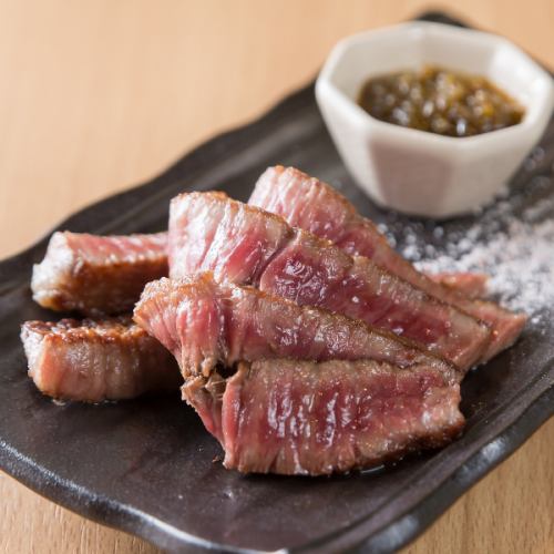 看板メニュー！贅沢なすき焼き・ステーキ