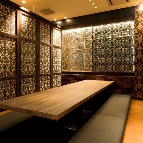 個室×肉バル♪名物厚切り牛タンステーキや飛騨牛、アンガス牛◎