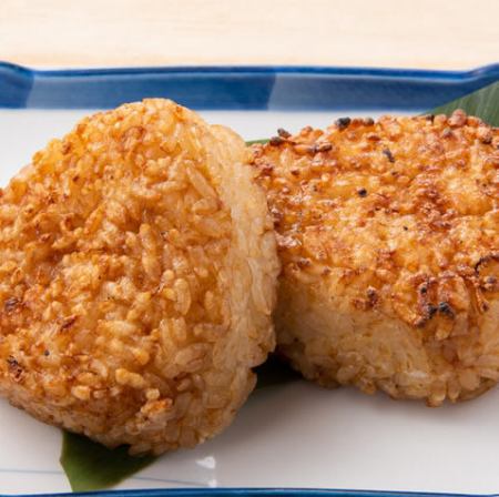 Grilled rice ball [soy sauce] (2 pieces)