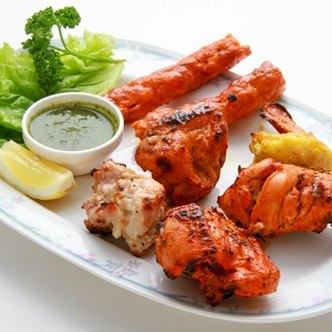 本格インド・ネパール料理