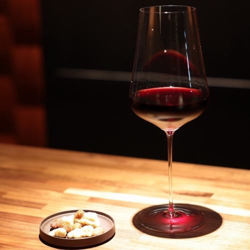 提供時令葡萄酒