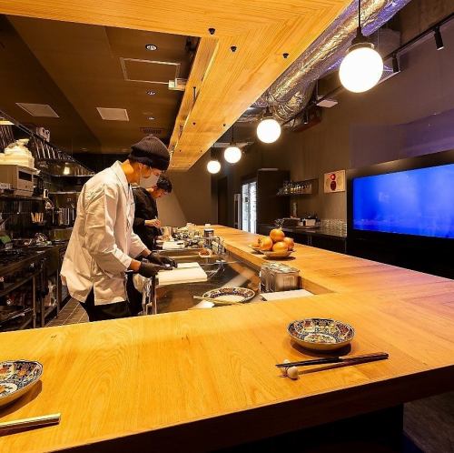 料理のライブ感も愉しめるお席