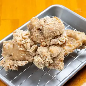 Deep-fried chicken thigh