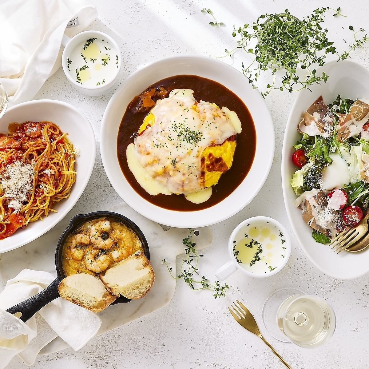 4種から選べるプレートランチ1529円（税込）♪デザートも豊富♪