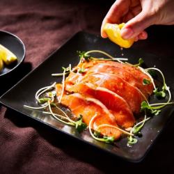 サーモンのカルパッチョ