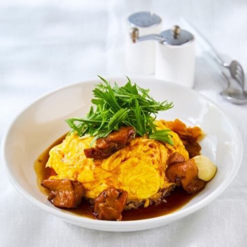 炭焼きチキンの照り焼きソースオムライス