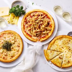 たらもピザ/ゴルゴンゾーラピザ(はちみつ添え)