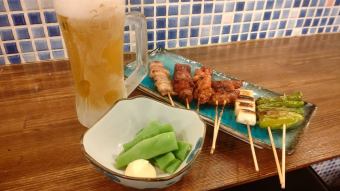 [Counter only] All-you-can-drink for 90 minutes! 2,680 yen with 6 skewers + small bowl♪