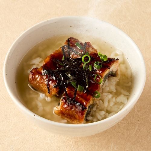 飲み会の最後はこれで決まり!!香ばしい極上の鰻茶漬け