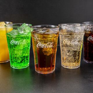 All-you-can-drink soft drinks at lunchtime are a little cheaper!?