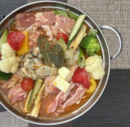 【테라스석 한정】굴 냄비 2,380엔부터