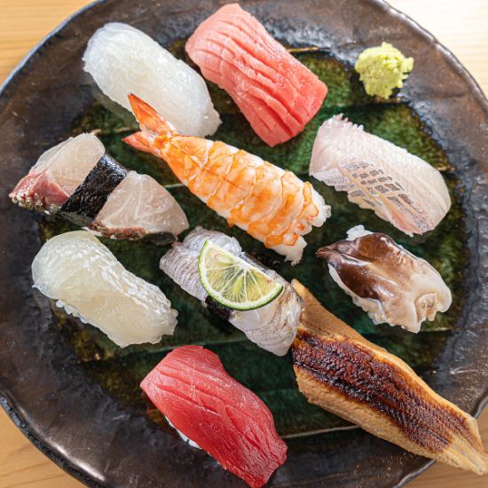 Recommended for anniversaries and birthdays | A shop where you can enjoy fresh fish delivered directly from the market at a reasonable price♪
