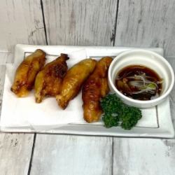 鶏皮ギョーザ(4個/2個)