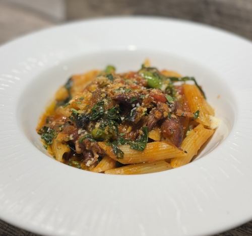 春菊とホタルイカのペンネプッタネスカ