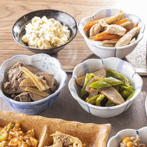 手作り◇◆日替わりのおばんざいご用意しております