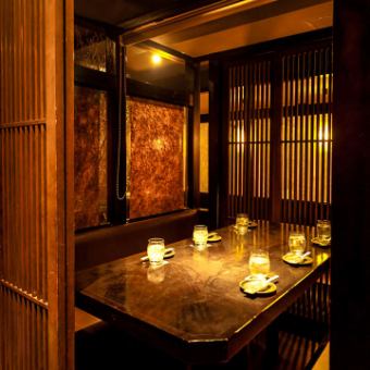 Table seats without feeling cramped.Enjoy delicious food and a variety of sake in a gorgeous space.We will guide you to a seat where you can spend comfortably according to various scenes.