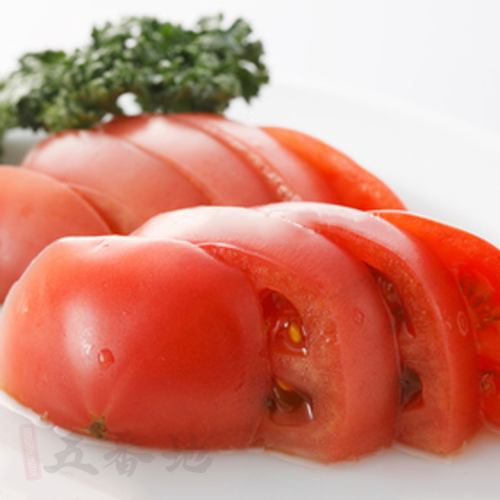 chilled tomato slices