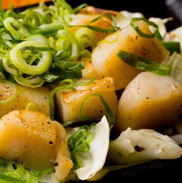 Grilled scallops in butter and soy sauce