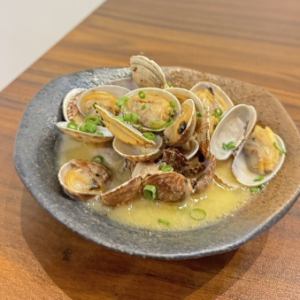 あさりの白ワイン蒸し