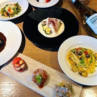 【ディナーコース】お魚とお肉からメインが選べて、食後のコーヒーor紅茶付き