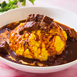 ごろっと牛肉オムライス