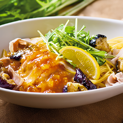 豚肉とナスと水菜の大根おろしポン酢/ほうれん草とベーコンのバター醤油　各