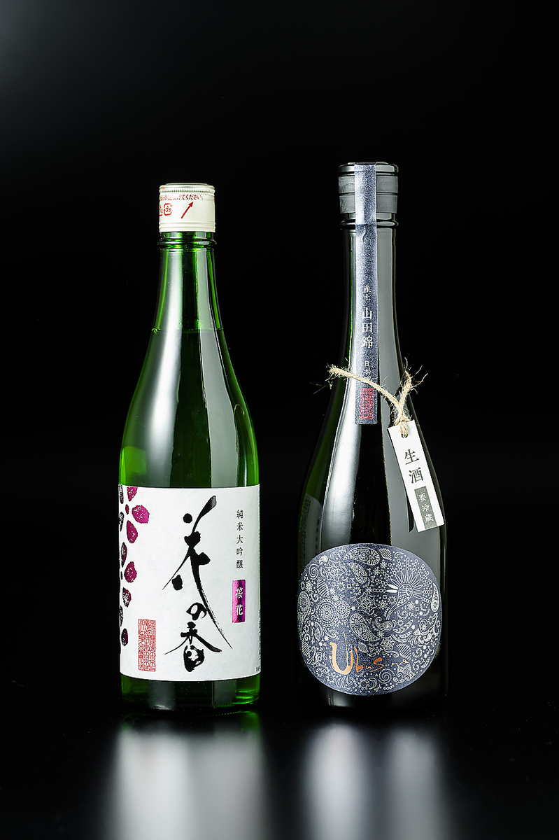 厳選したお酒と、季節の創作料理を心ゆくまでご堪能いただけます