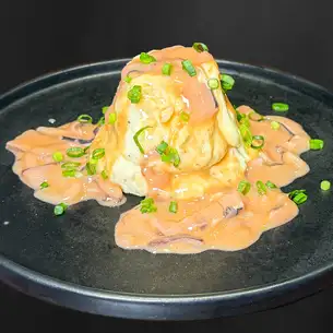 Squid salted potato salad with garlic mayonnaise
