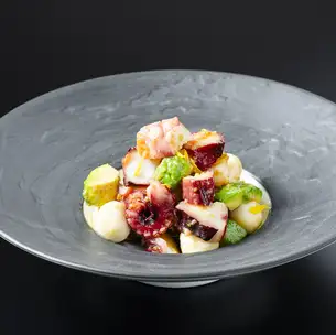 Avocado Caprese