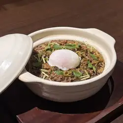 馬ひき肉と高菜の土鍋ご飯