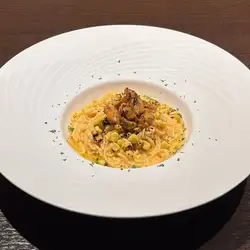 とうもろこしの炙り雲丹冷製パスタ