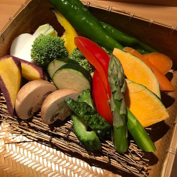 Bamboo steamed vegetables with sea urchin sauce