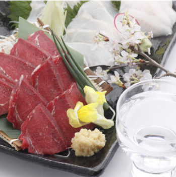 【味は割烹、価格は日常】熟練の板前が腕を振るう。