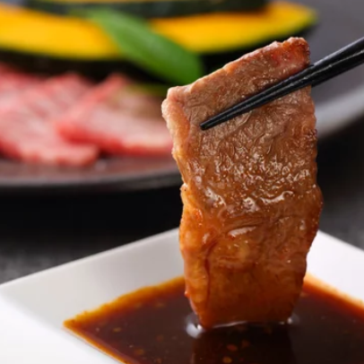 You can enjoy Kuroge Wagyu beef at a reasonable price! Please come and visit us!