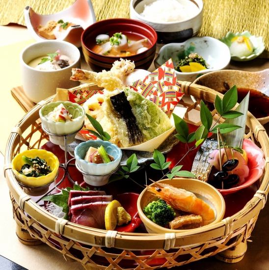 "Delicious" little by little ♪ Nadeshiko Plate Gozen is a luxurious lunch...