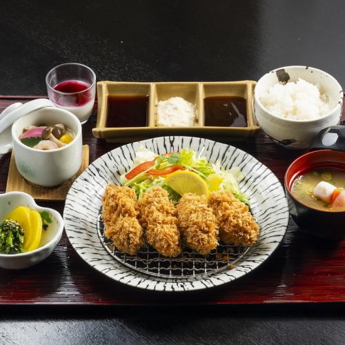大粒カキフライ御膳
