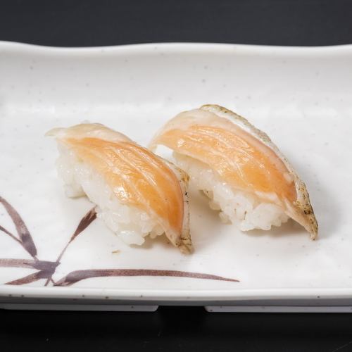 炙りハラスサーモン