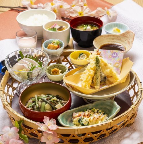 春季盛宴“抚子御膳” - 共11道菜 ★含酒水吧。