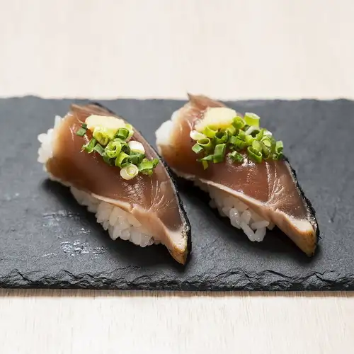 戻りカツオの握り[2カン]
